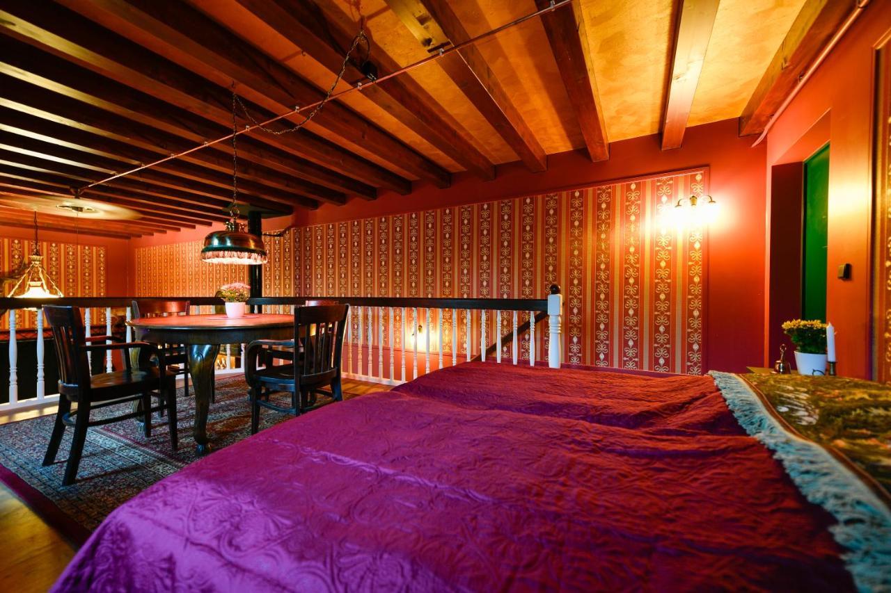 Buchholz Saloon * Altlandsberg